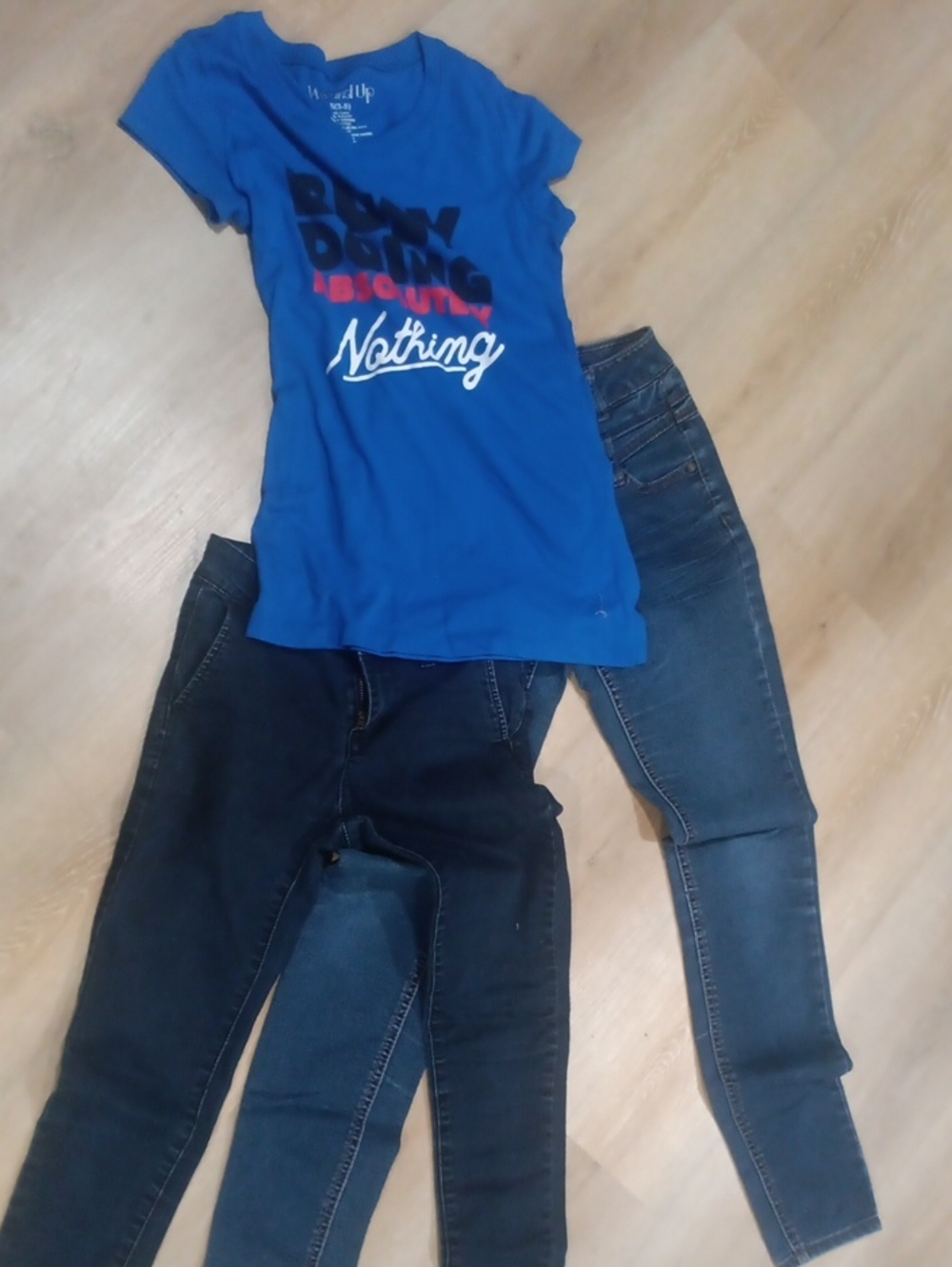 Blue Graphic Tee & Dark Wash Jeans Set